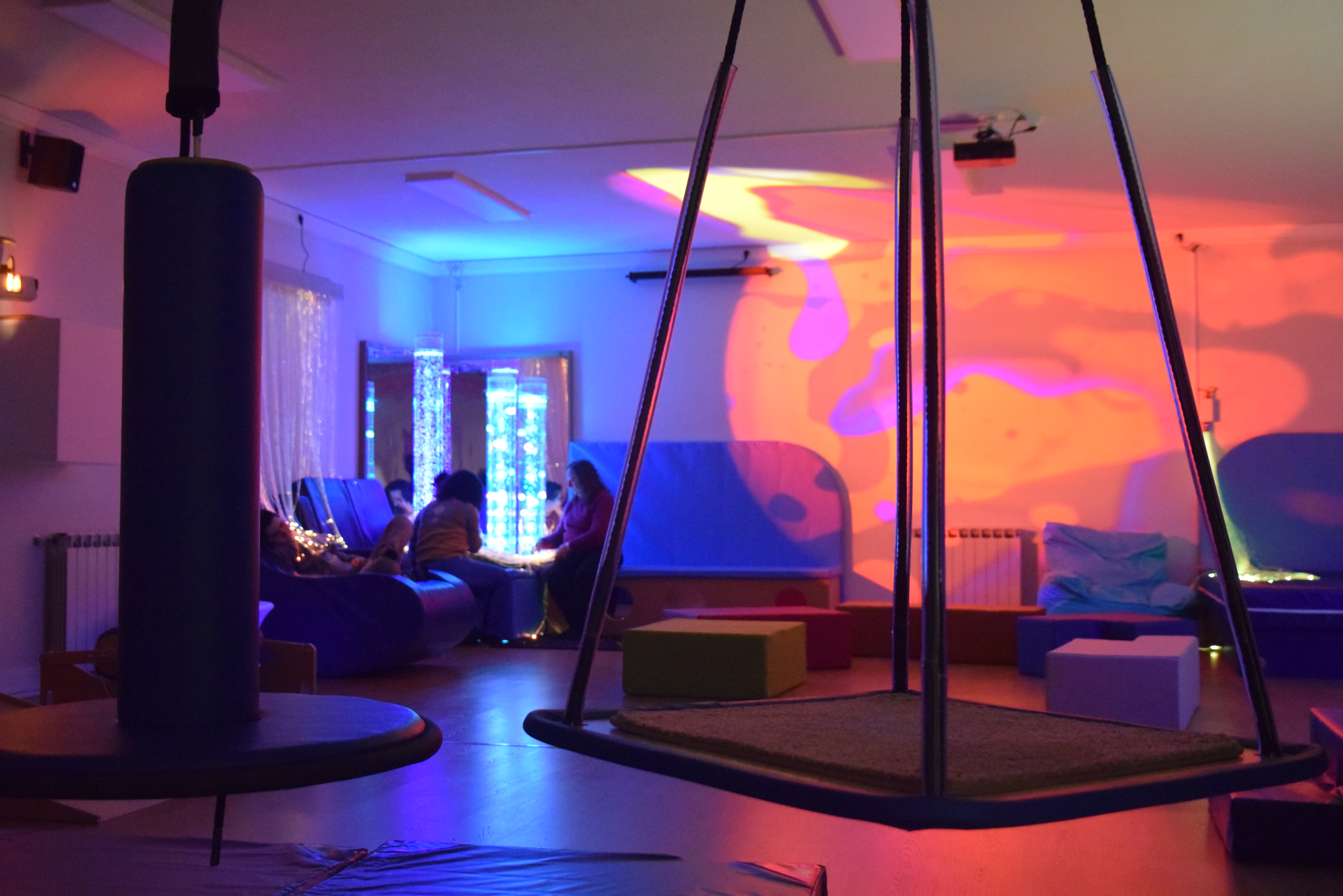 Sessões Snoezelen na Biblioteca Municipal de Seia para grávidas, bebés e seniores