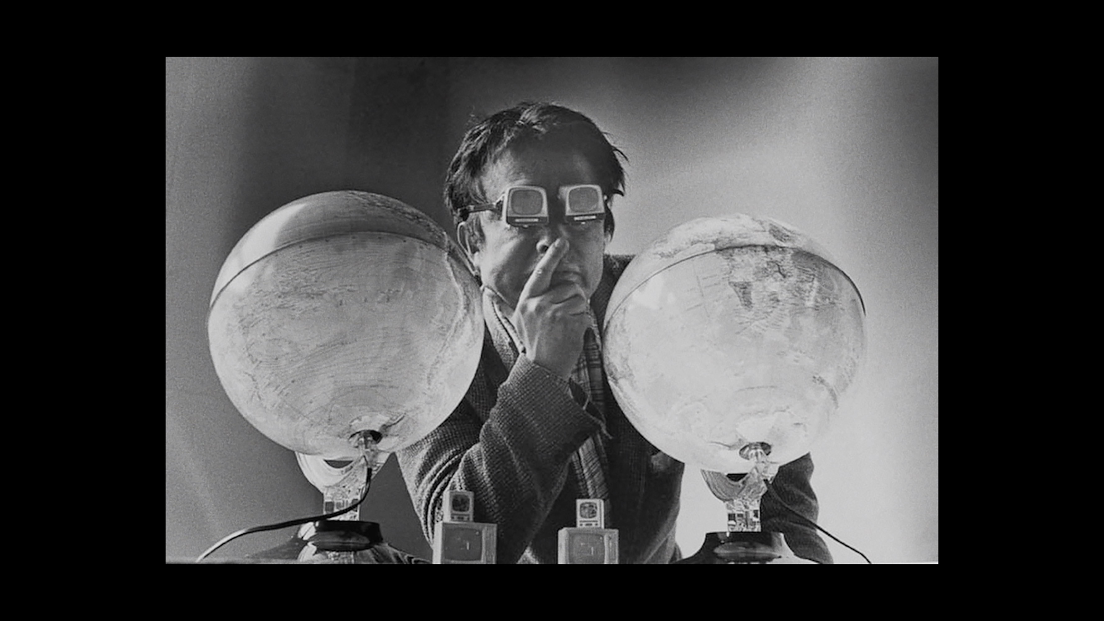 NAM JUNE PAIK: O ARTISTA QUE ANTECIPOU O FUTURO